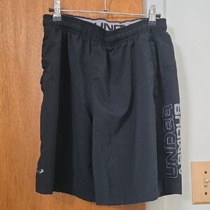 Under Armour Black Athletic Shorts Lightweight Elastic Waist